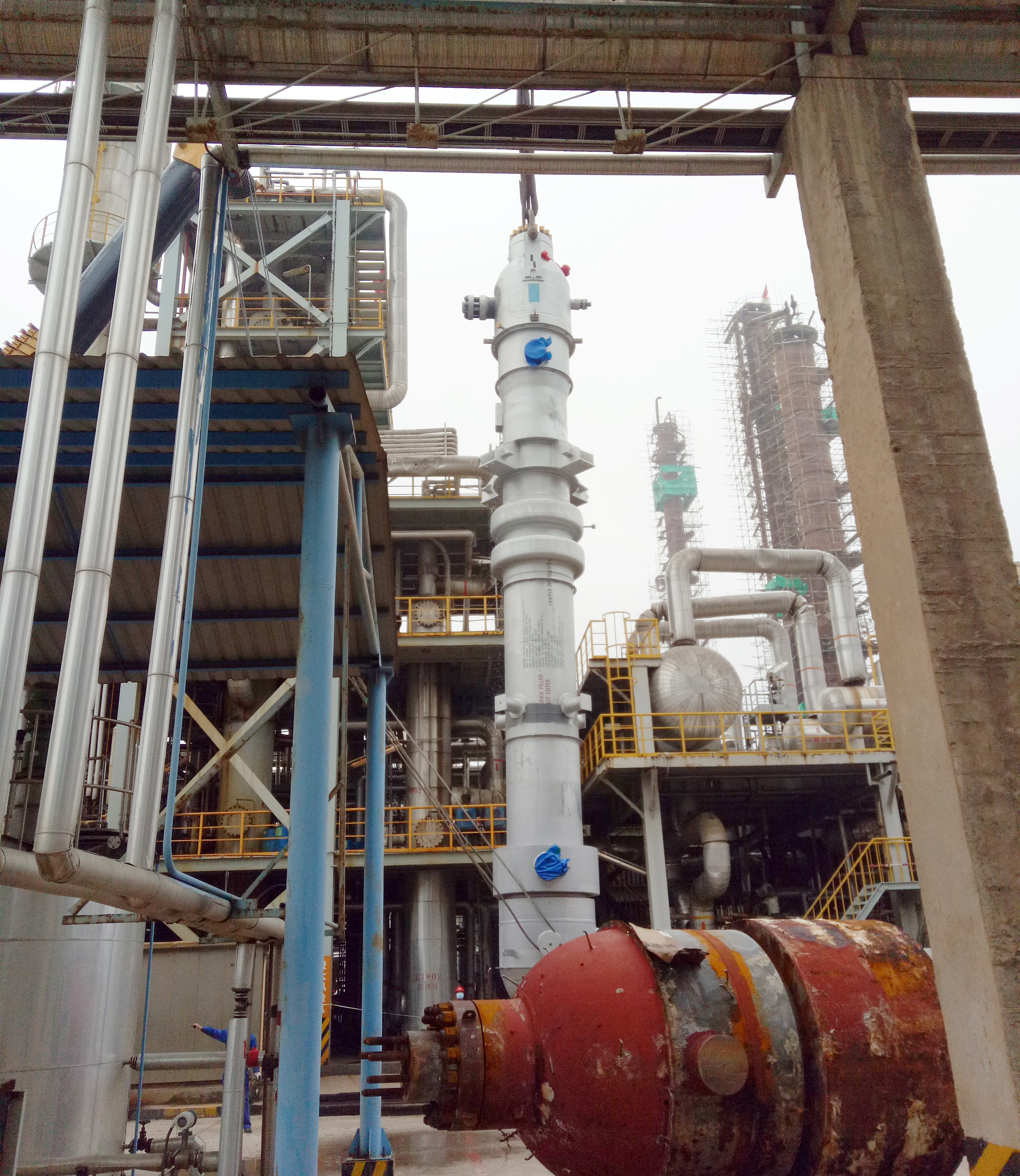 Stamicarbon equipment introduced in non-Stamicarbon CO2 stripping process