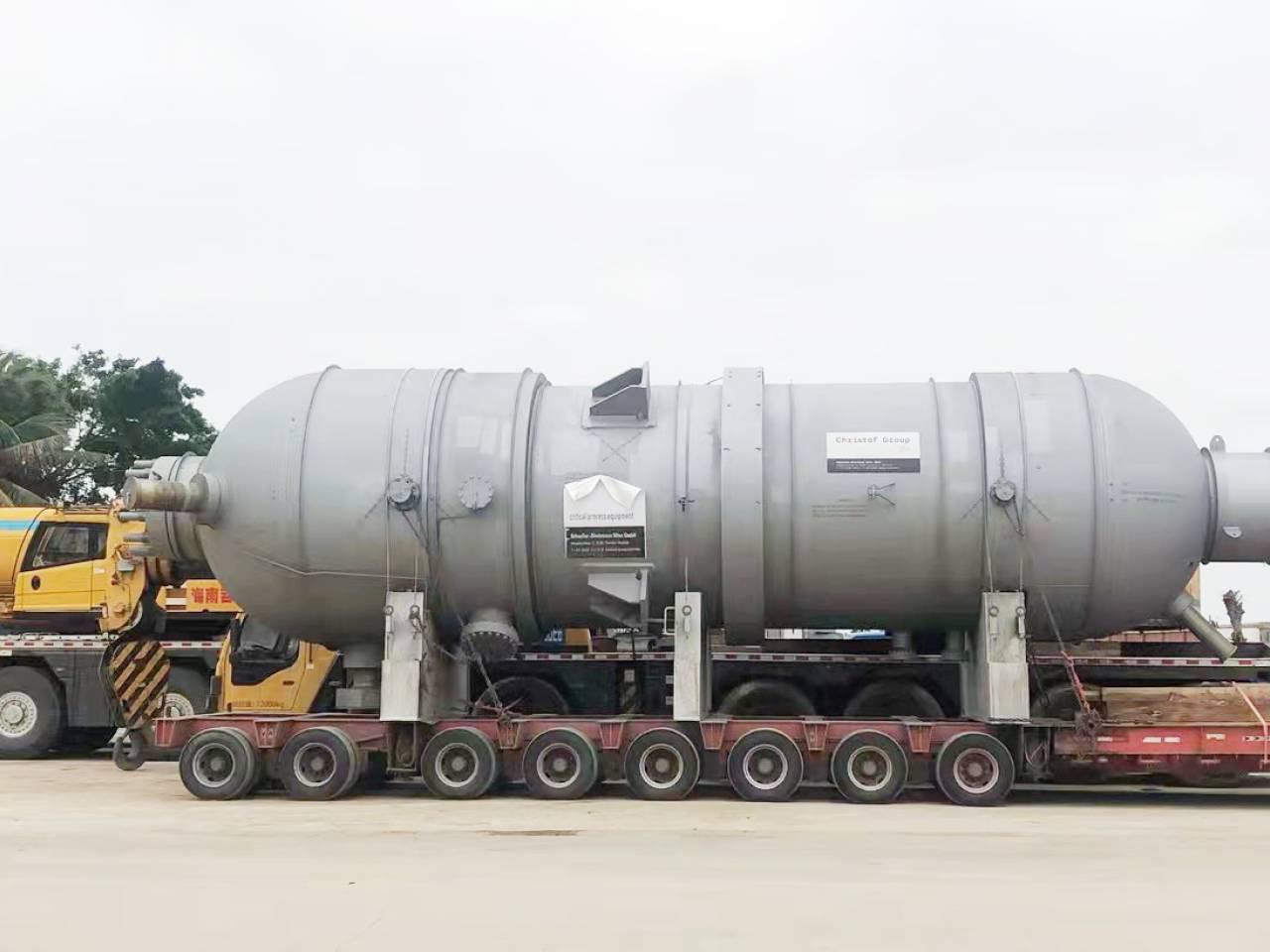 High-pressure stripper made from Safurex® delivered for a client in China