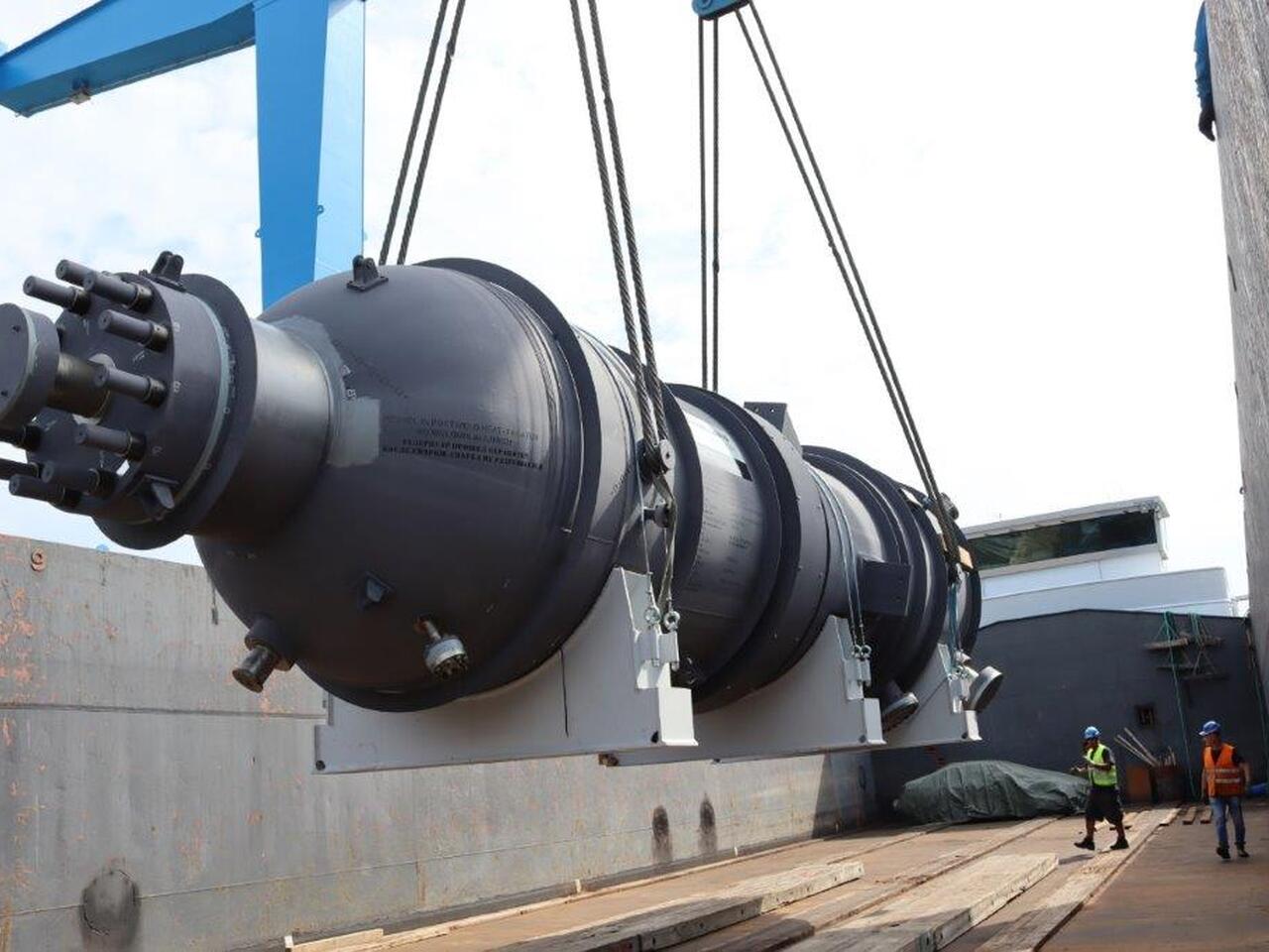 High-pressure stripper